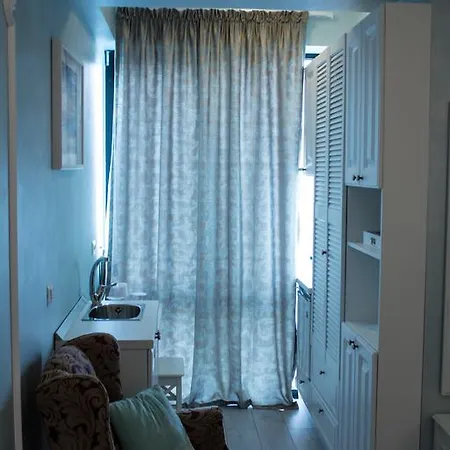 Blue Luxury Studio *
